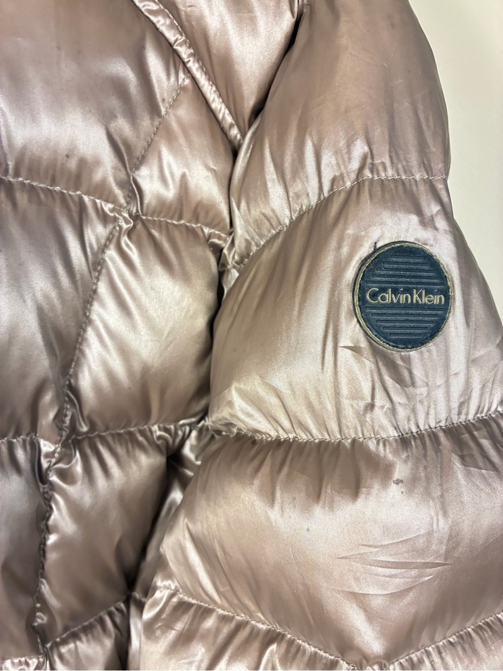 Calvin Klein Packable Lightweight Premium Down Puffer Hooded Quilted Jacket - Picture 9 of 13